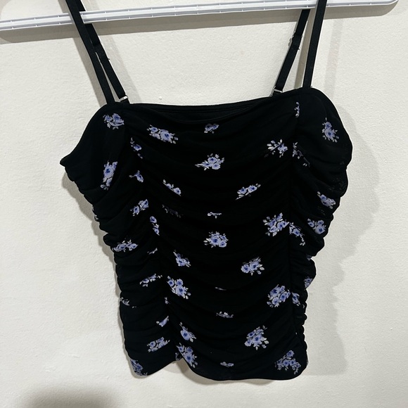 Forever 21 floral tank - Picture 1 of 3